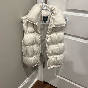 Wild Fable Off-White Puffer Vest
